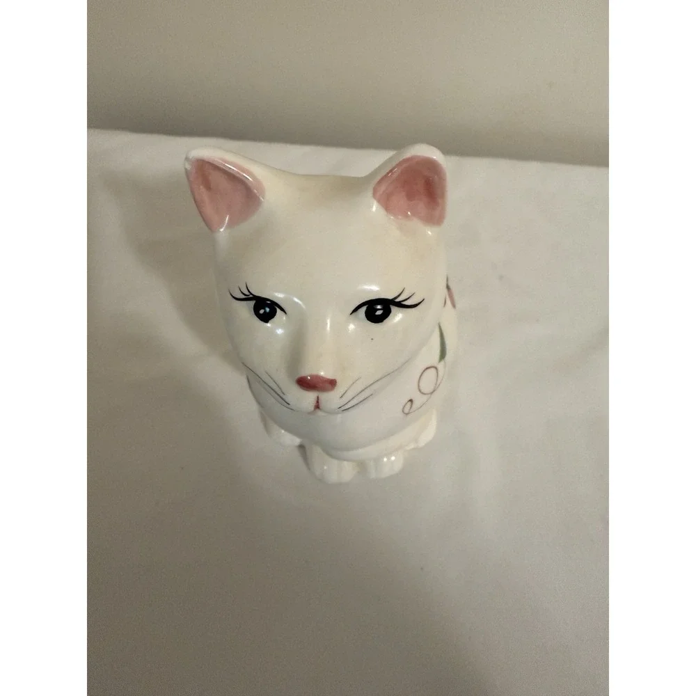 Cat Kitten Figurine White‎ Cat Painted Flowers Side Ceramic Hand Painted